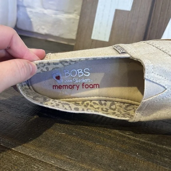 BOBS linen slip on sneakers - Picture 5 of 5